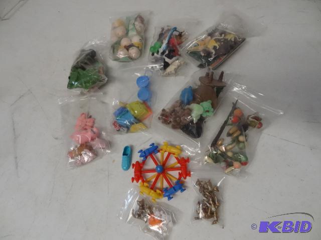 lot 229 image: Various cake topper kits...