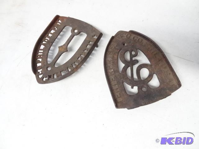 lot 46 image: Vintage irons. 2 stands...