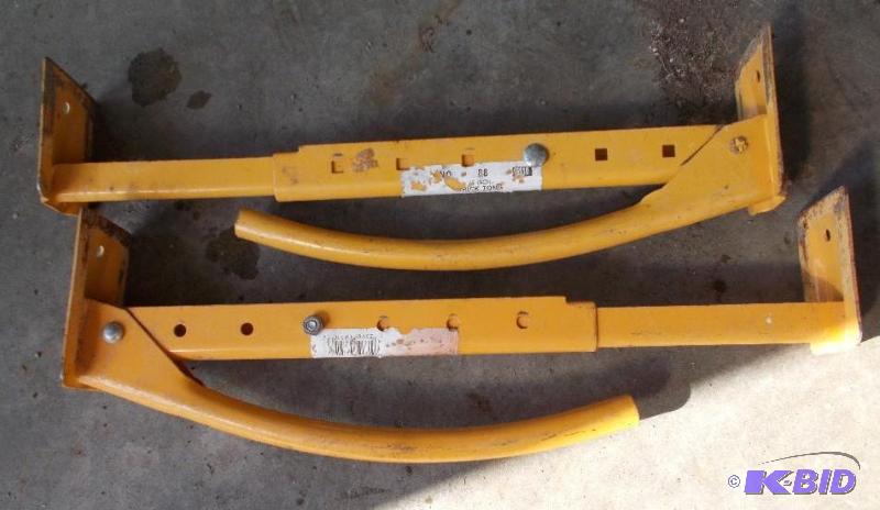 lot 32 image: Set of  - 2 BlockPaver Carriers In Very...