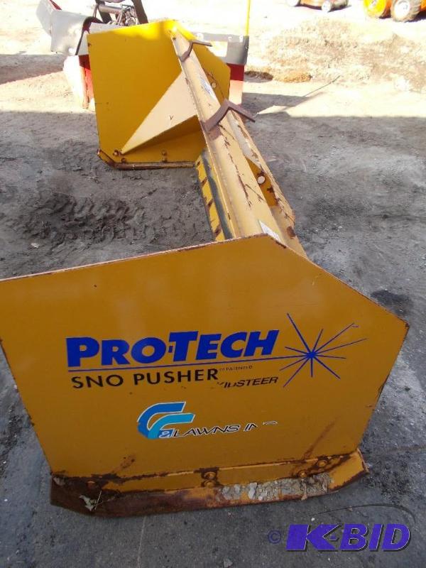 lot 4 image: Pro&nbspTech Brand Model SP08S Universal Bob...