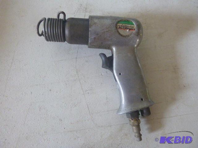 lot 172 image: Chicago Force Air Chisel...