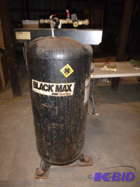 lot 19 image: Black Max 60 Gallon Air Tank...