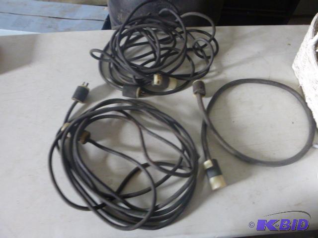 lot 232 image: 3 Extension Cords...