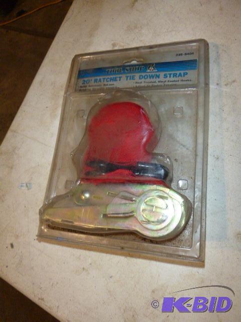 lot 47 image: Tool Shop 2" X 20 Ratchet Strap...