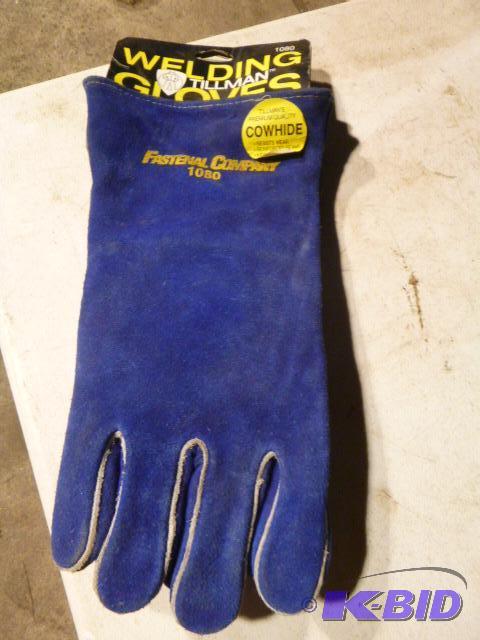 lot 61 image: New Tillman Welding Gloves Fastenal Company 1...
