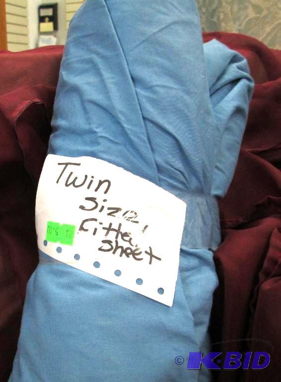 Blue twin size fitted sheet...