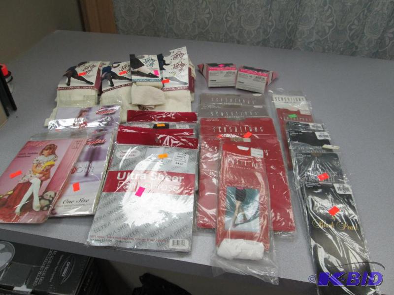 Qty 28 Ladies panty hose and tights in differ...