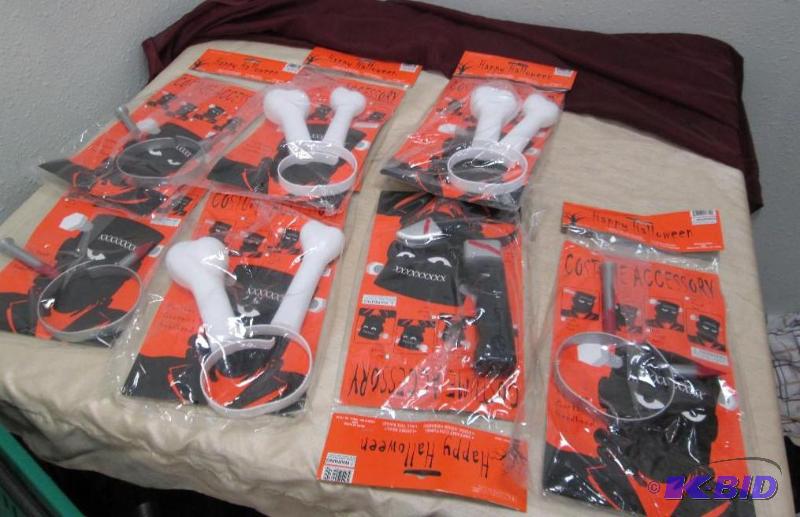 Qty 7 Halloween costume accessory- on it has ...