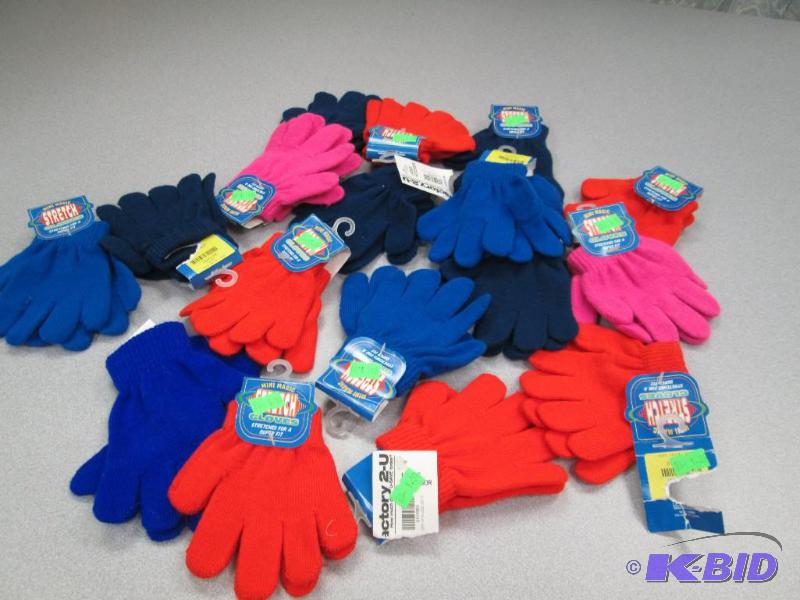 Qty 17 Mini Magic Stretch gloves in assortmen...