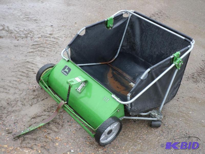 John Deere 31T Pin-Hitch Sweeper...