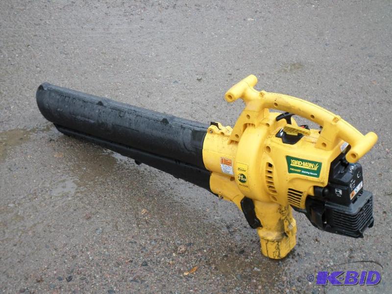 Yard-Man Handheld Gas Blower, Runs On Choke...