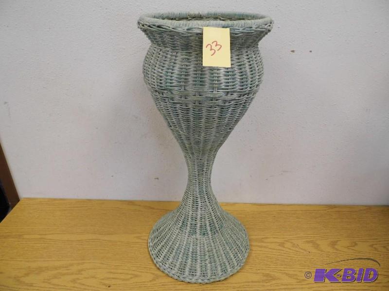 Wicker Plant Stand