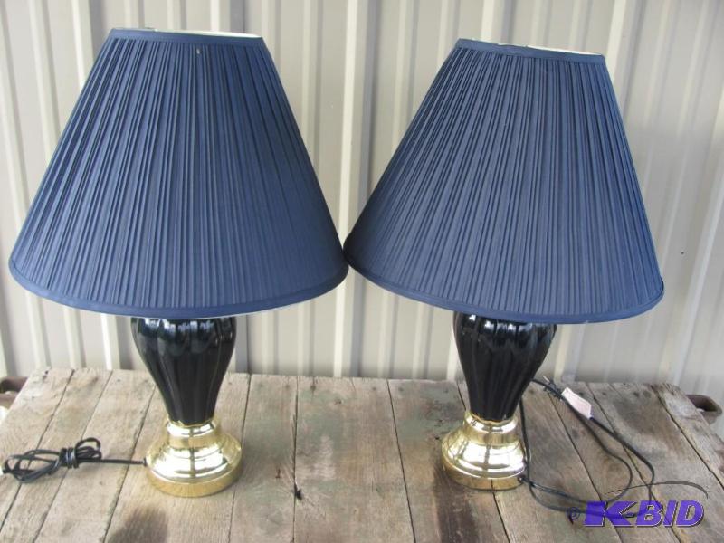Pair of table lamps