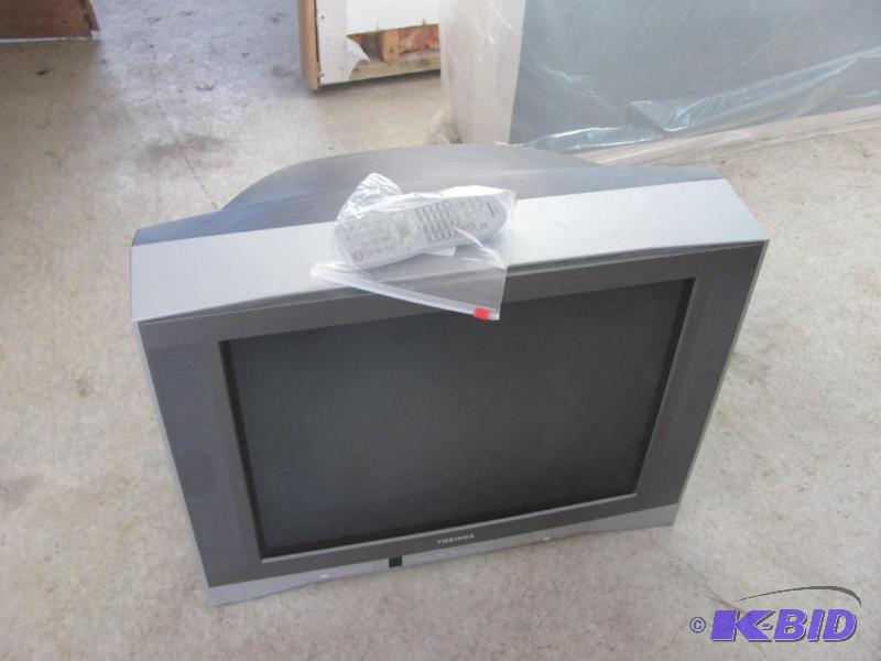 27 Toshiba TV