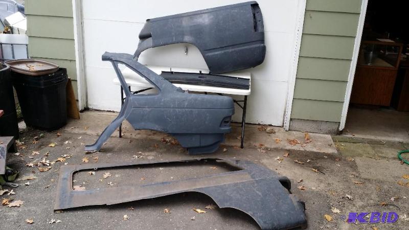 GM and Ford panel and parts. Unknown years an...