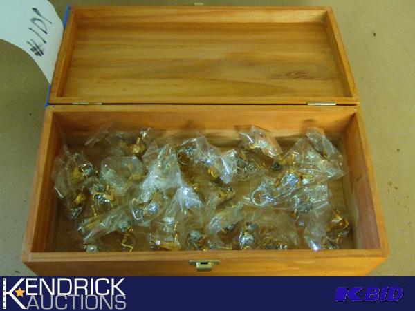 30 Spinning Reel Key Chains in Wood Box