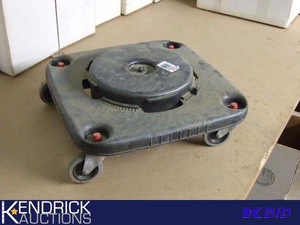 Rubbermaid 3530 Garbage Can Floor Dolly
