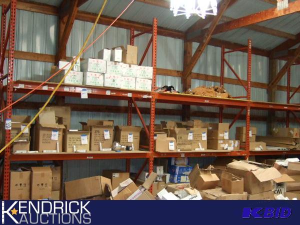 32 Row of Red Teardrop Pallet Racking