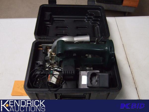 22 Rechargeable Battery Powered Circular Saws