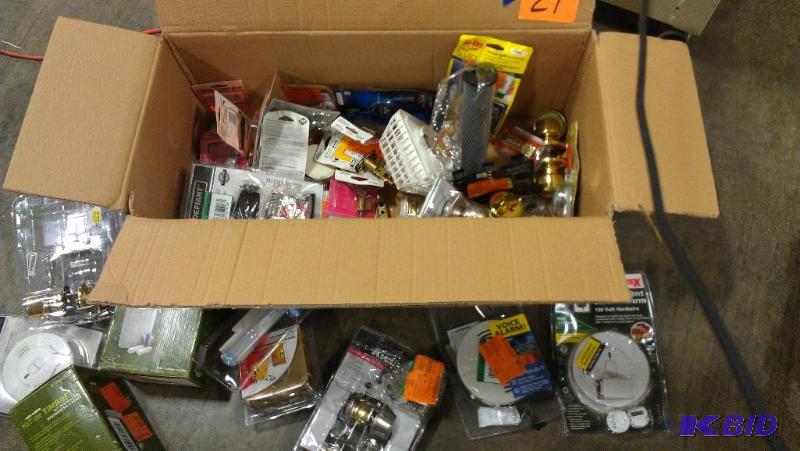 lot 27 image: Home Security Improvement Lot. Doorbells, Smo...