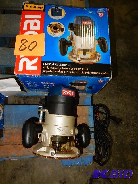 lot 80 image: Ryobi Router