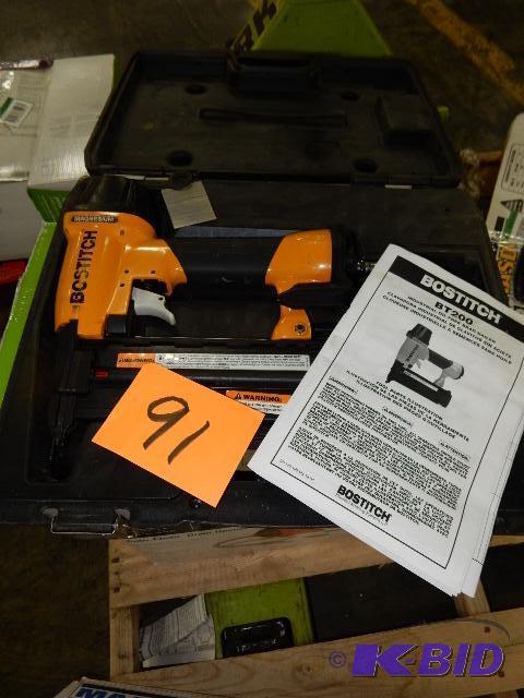lot 91 image: Bostitch Brad Nailer