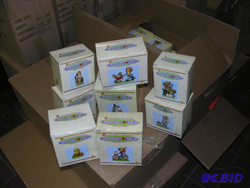 Garden Pals Figurines