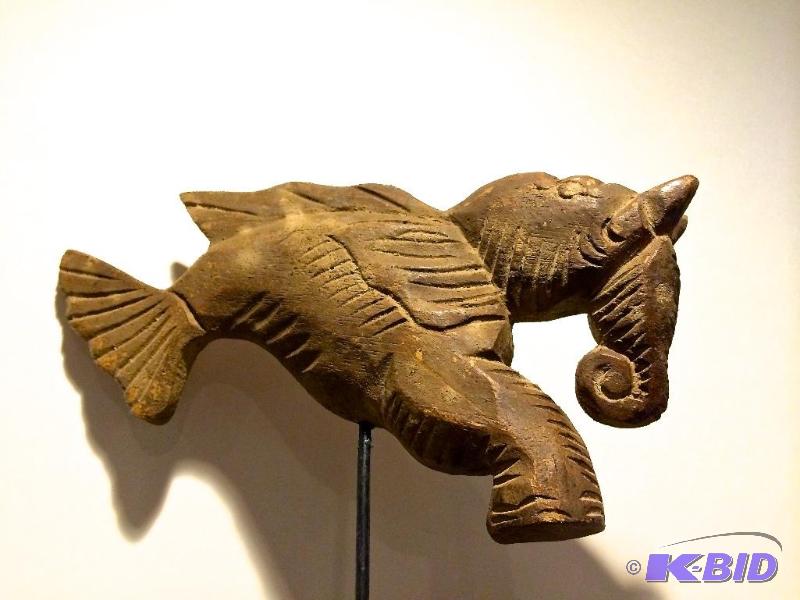 lot 35 image: Wooden carved mythical creature  decorative piece