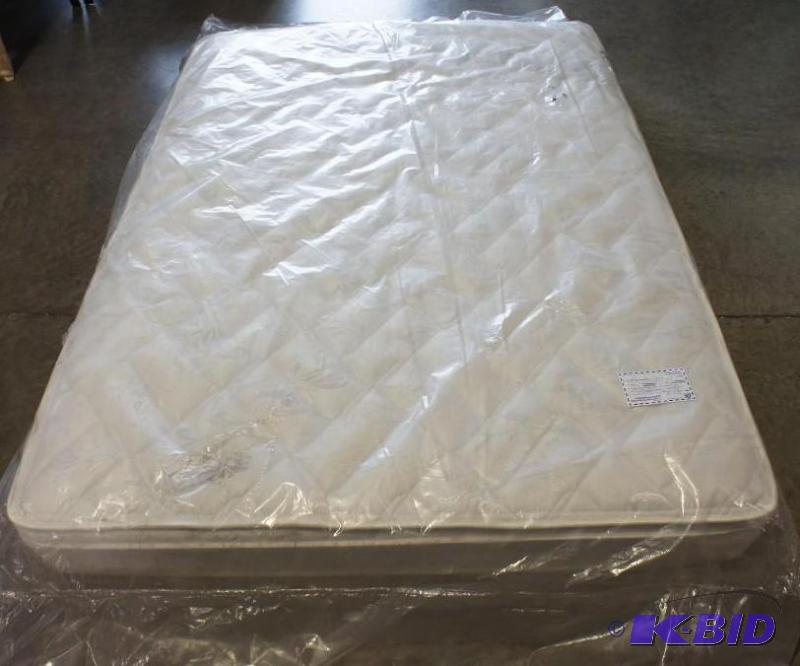 Serta Craigmont Full Mattress. MSRP $329. Dir...