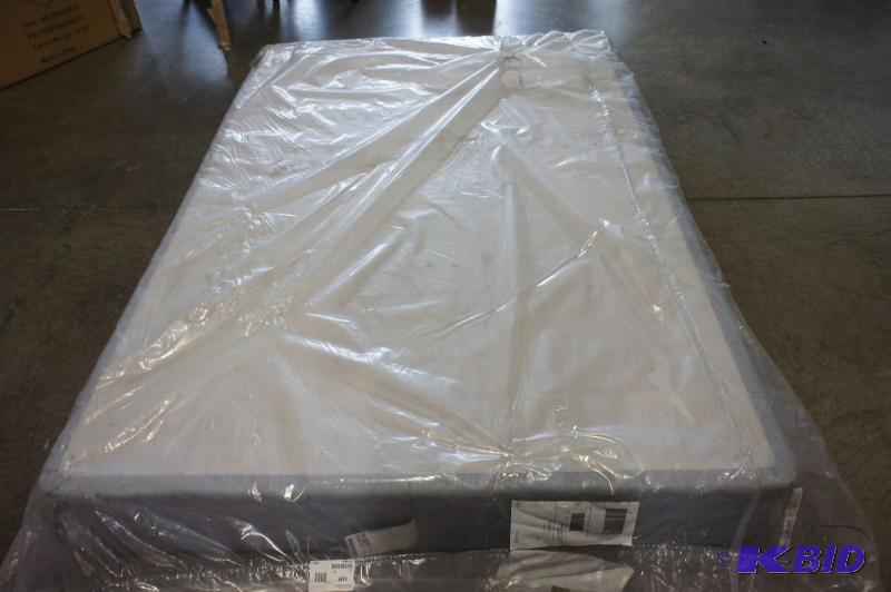 Serta Full Box Spring. MSRP $199.Dirt on plas...