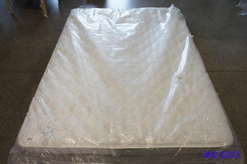 Serta Berrien Queen Mattress. MSRP $499. Dirt...