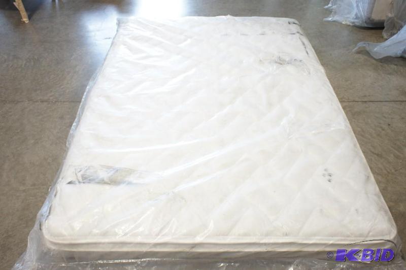 Serta Plush Queen Mattress. MSRP $499. Dirt o...