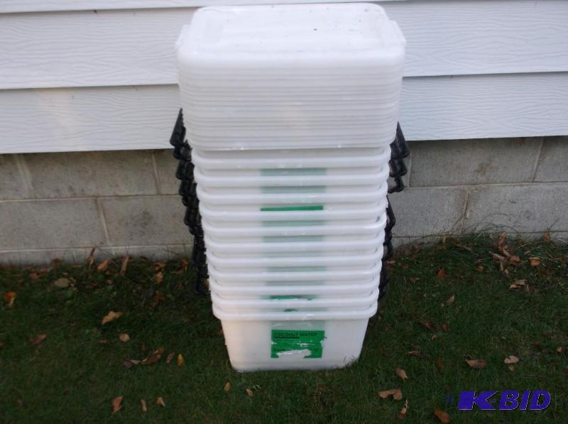 lot 120 image: 12 food grade containers make nice storage bi...