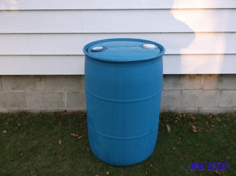 lot 126 image: 55 gallon food grade barrel....
