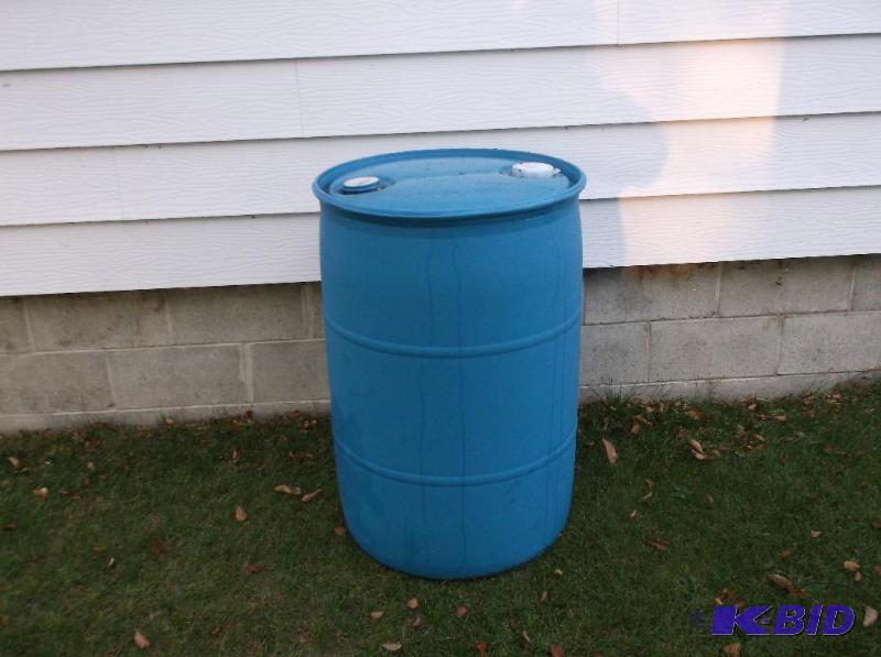 lot 128 image: 55 gallon food grade barrel....