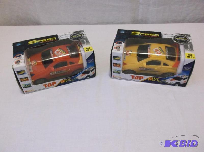 lot 32 image: Nice lot with 2 collectable Speed Wonderful b...