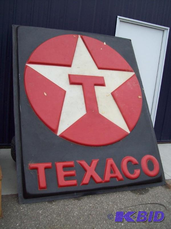 7 ft Texaco Sign
