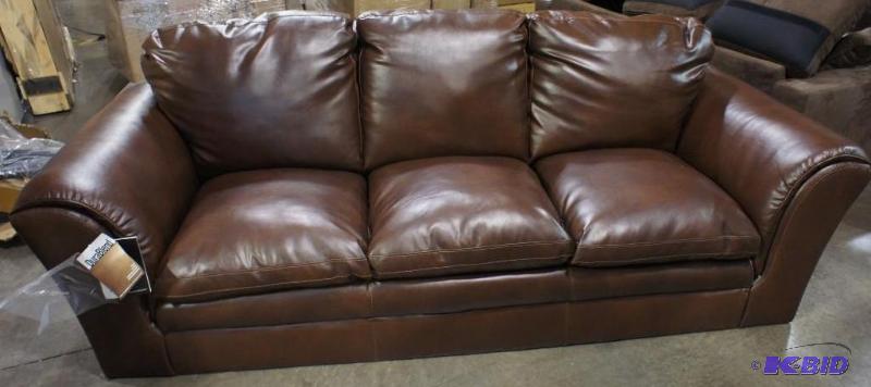 New Benchcraft Durablend Dark Brown Leather S...
