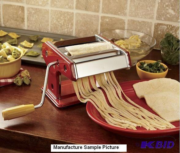 lot 172 image: Red Manual Pasta Maker - Fresh pasta is bette...