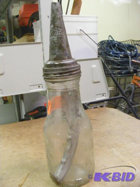 lot 119 image: Vintage oil jar, broken glass bottle...