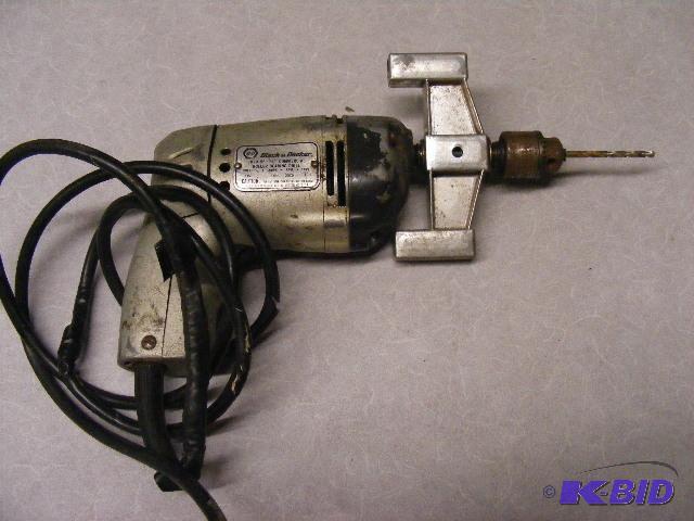 lot 590 image: Black & Decker electric drill, untested...