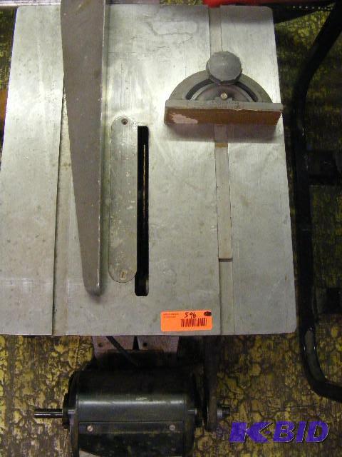 lot 596 image: Craftsman Table Saw,...