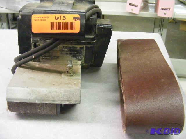 lot 613 image: Sears Craftsman 1HP 3 inch Belt Sander, untes...