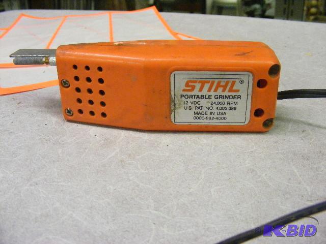 lot 98 image: Stihl Portable Grinder, 12VDC...