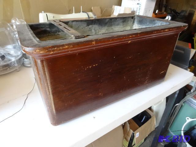 lot 139 image: Antique toilet tank and hardware....