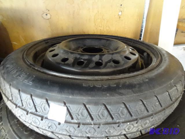 lot 154 image: Spare tire. T 12570D15. 5 bolt...