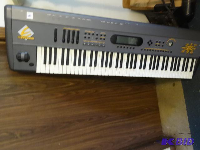 lot 175 image: E-MU systems keyboard. Model 6903...