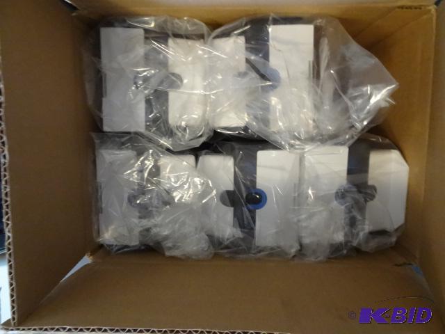 lot 253 image: Dial liquid soap dispensers. Qty 5...
