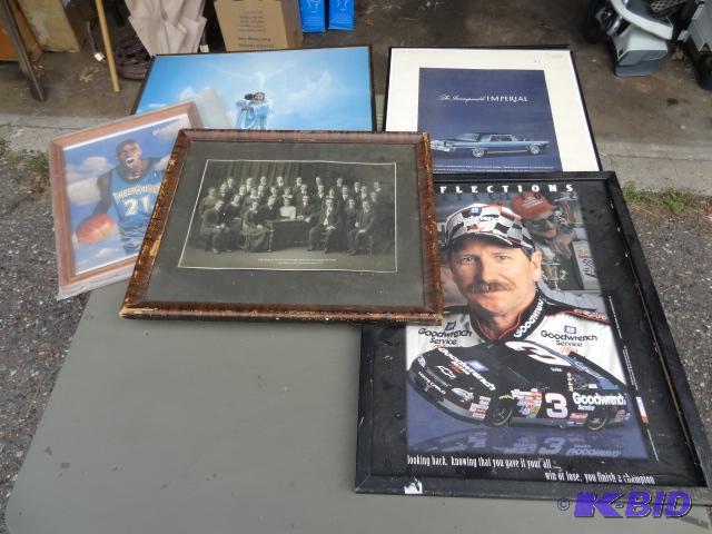 lot 52 image: Qty 5 misc framed pictures...