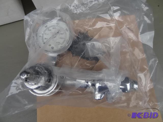 lot 64 image: Qty 4 home oxygen regulators. NIB...